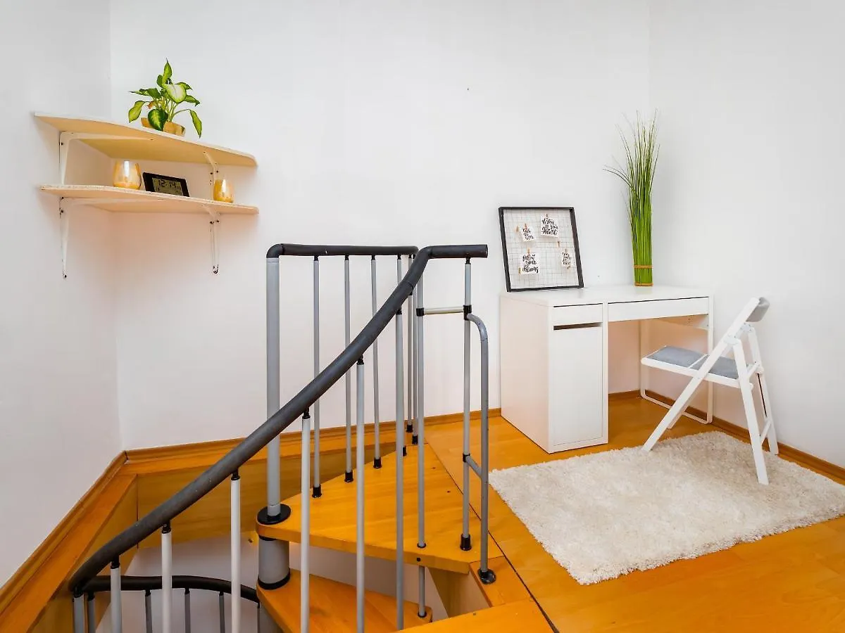 Studioapartman Bb5, Rijeka